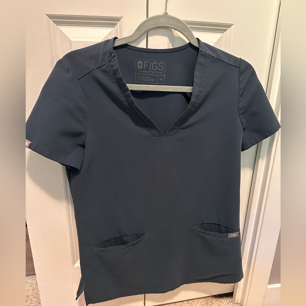 Womens FIGS scrubs- Teal XS top